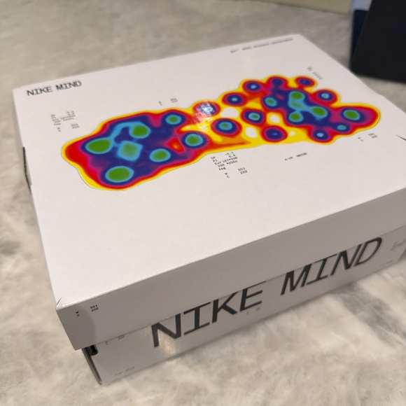 NIKE MIND 001 - NEW!!! - Picture 6 of 6